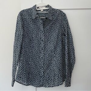 Coldwater Creek Blue White Patterned Blouse Medium long sleeve lightweight 10/12